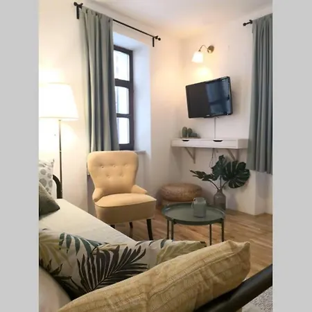 Apartment Saturn In Piran, Kind, Unique, Warm